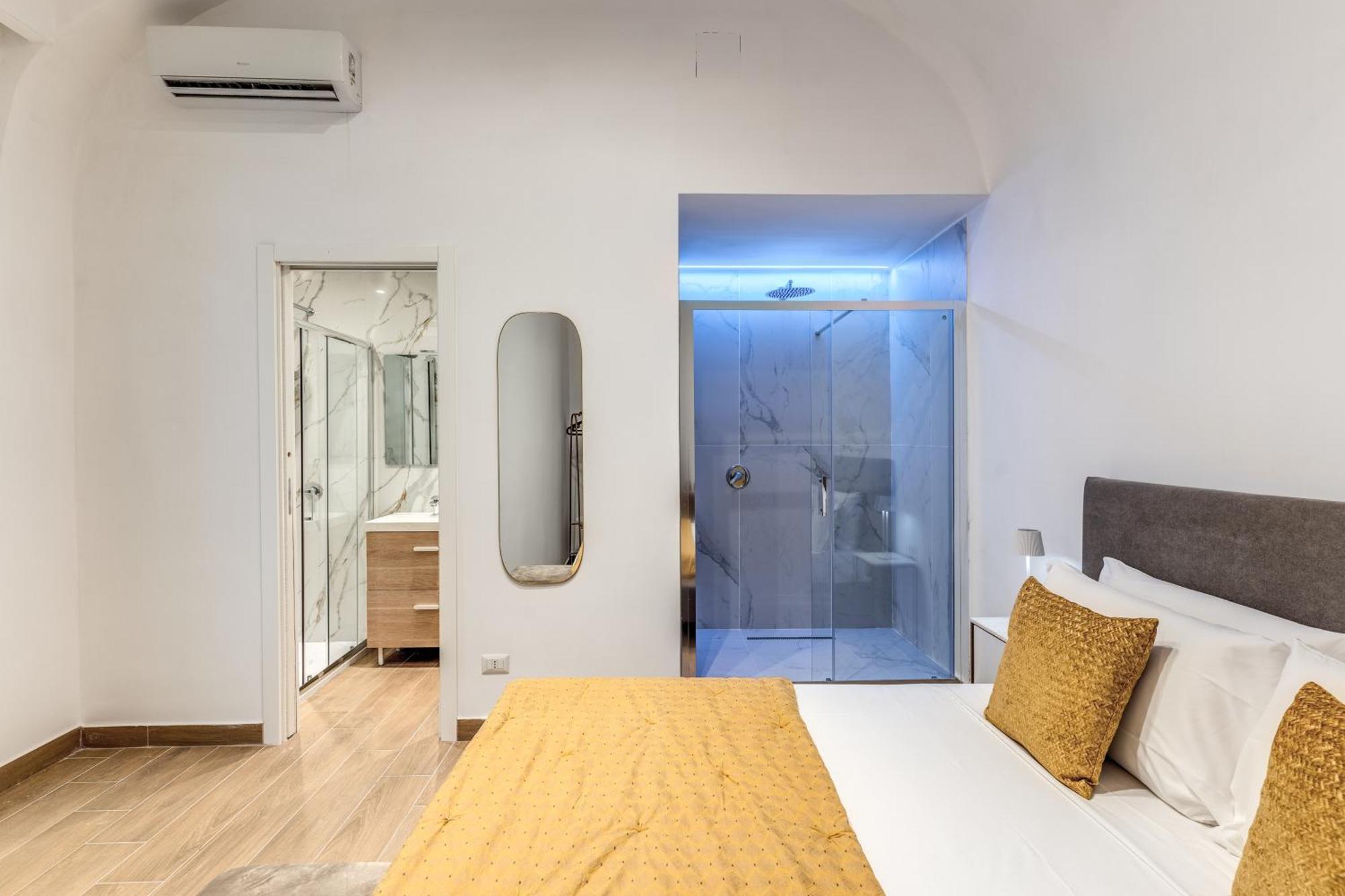 Domus Partenopea Napoli Eksteriør bilde
